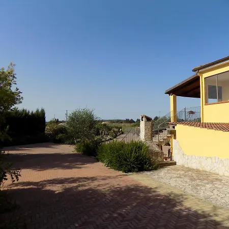 Villa Sorrentina Ξενοδοχείο με διαμερίσματα 2*