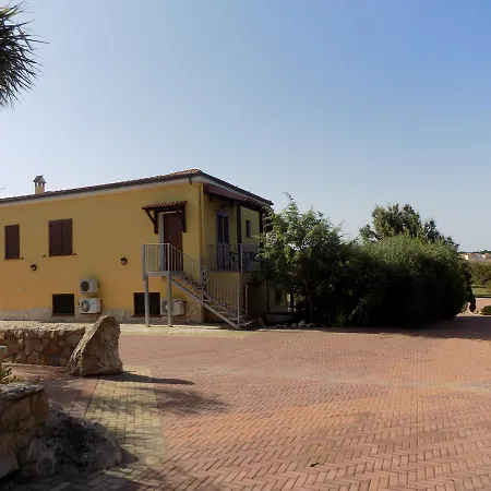 מלון דירות Sorrentina 2*