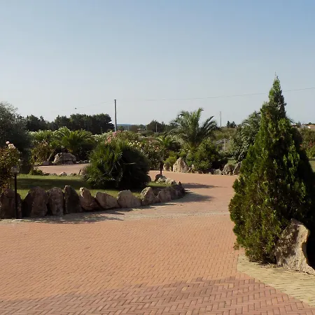 מלון דירות Sorrentina 2*