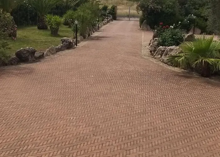 Apart Otel Sorrentina 2*