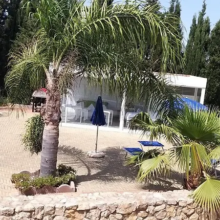 Sorrentina Lägenhetshotell Alghero